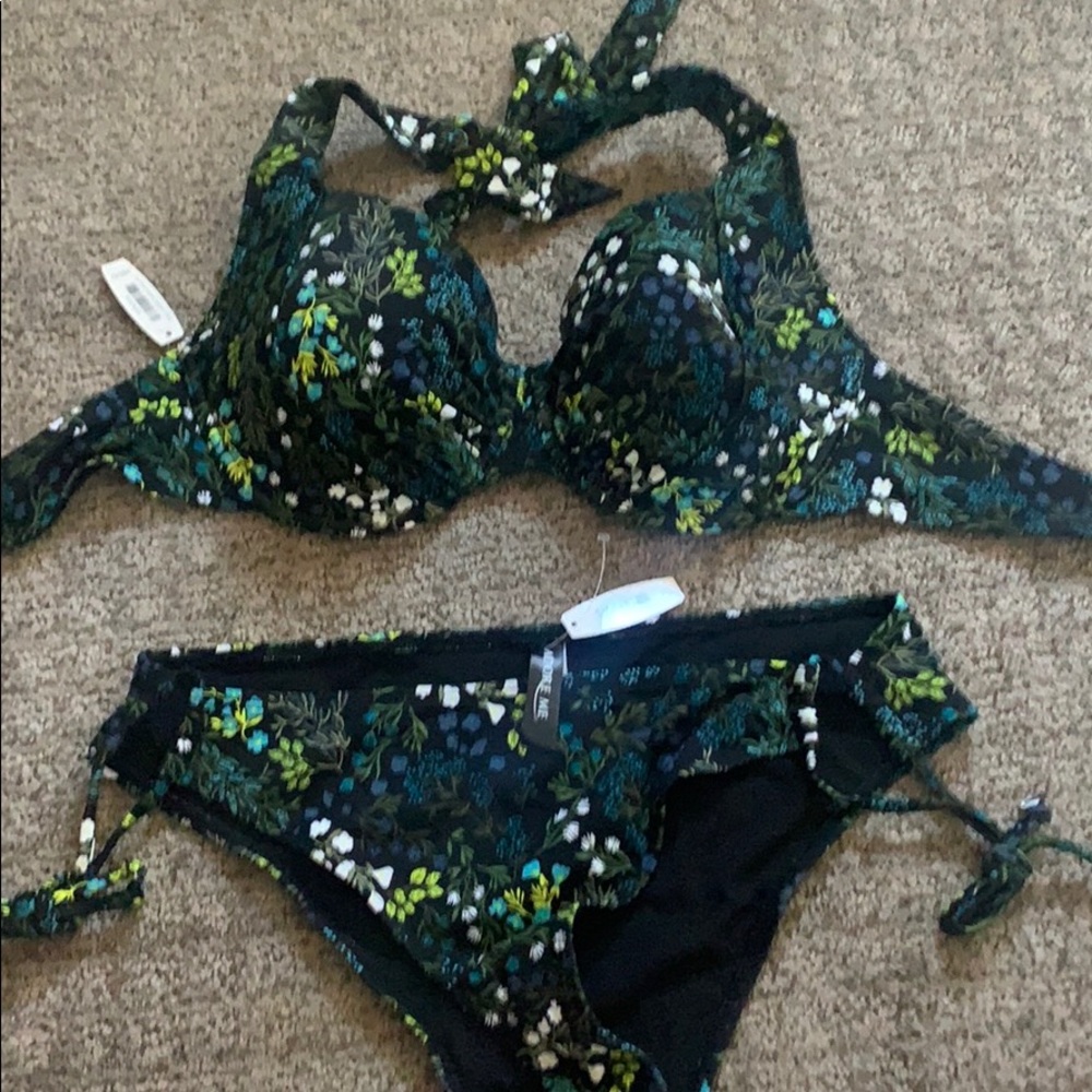 Bikini floral